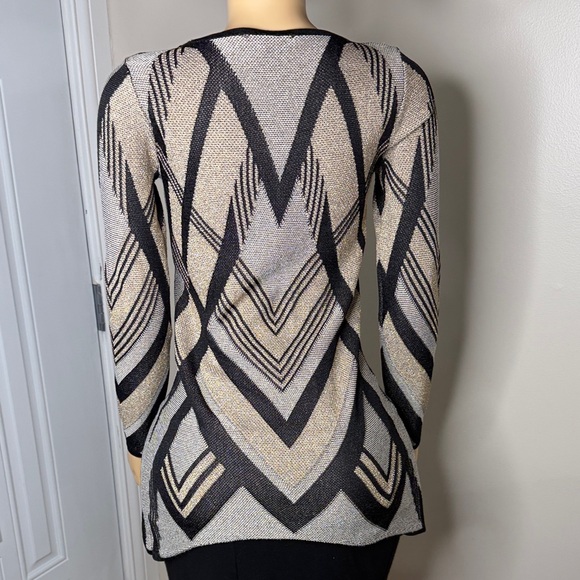 International Concepts Chevron Sweater Size XS Metallic Shimmer Sexy Scoop Neck - Picture 8 of 16